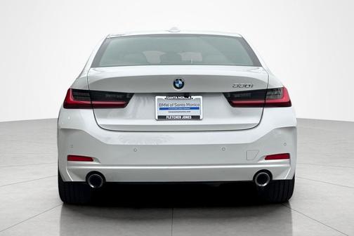 Mineral White Metallic 2023 BMW 330 330i