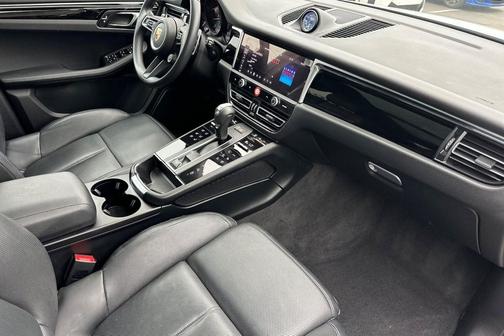 White 2023 Porsche Macan Macan