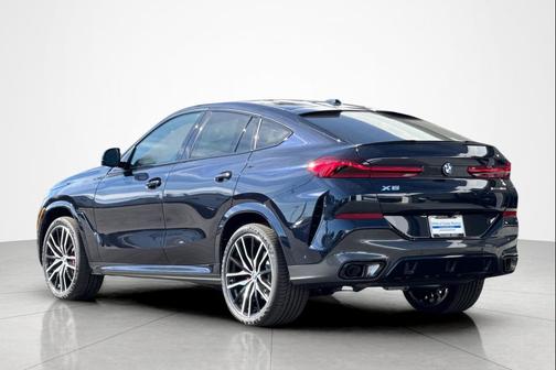 2026 BMW X6 xDrive40i