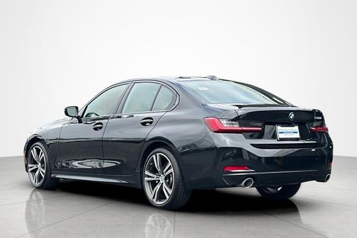 Black Sapphire Metallic 2023 BMW 330 330i