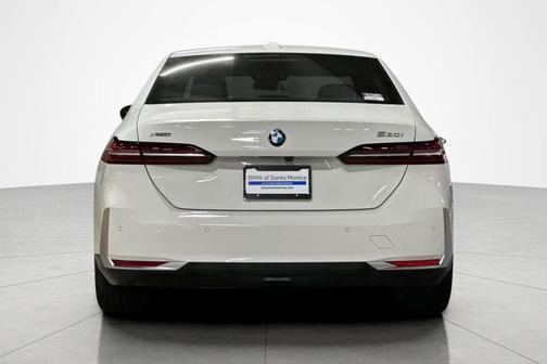 Alpine White 2027 BMW 530 i xDrive