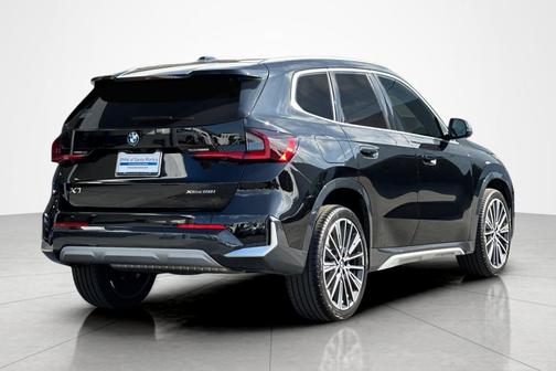 Jet Black 2025 BMW X1 xDrive28i