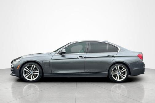 Mineral Gray Metallic 2017 BMW 330e iPerformance