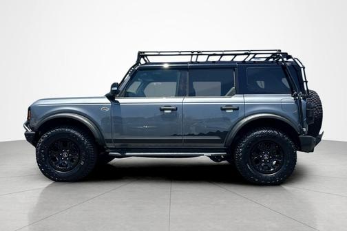 Carbonized Gray Metallic 2024 Ford Bronco Wildtrak