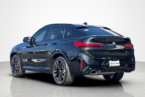 Black Sapphire Metallic 2024 BMW X4 M40i
