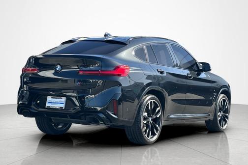 Black Sapphire Metallic 2024 BMW X4 M40i