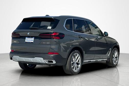 2026 BMW X5 xDrive40i Sports Activity Vehicle