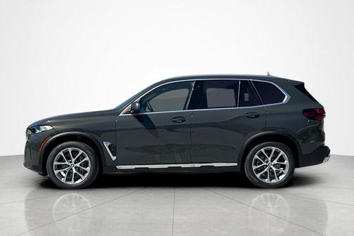 Dravit Grey Metallic 2026 BMW X5 xDrive40i