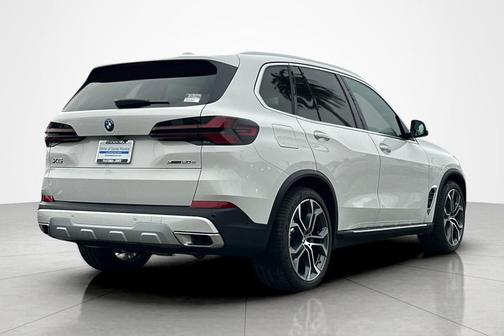 2026 BMW X5 PHEV xDrive50e