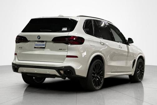 Alpine White 2026 BMW X5 xDrive40i