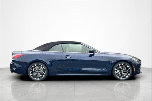 2026 BMW 430 430i Convertible