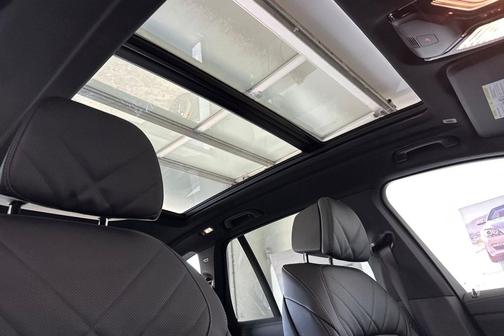 Brooklyn Grey Metallic 2026 BMW X5 PHEV xDrive50e