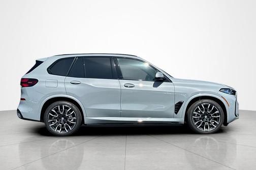 Brooklyn Grey Metallic 2026 BMW X5 PHEV xDrive50e