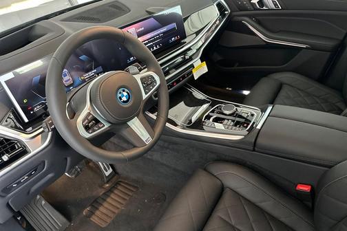 Brooklyn Grey Metallic 2026 BMW X5 PHEV xDrive50e