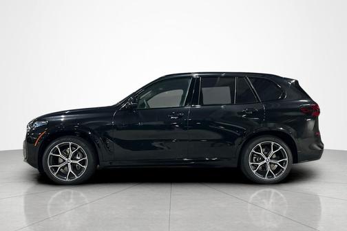 Black Sapphire Metallic 2026 BMW X5 xDrive40i