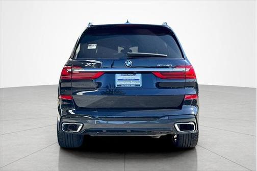 2022 BMW X7 xDrive40i Sports Activity Vehicle