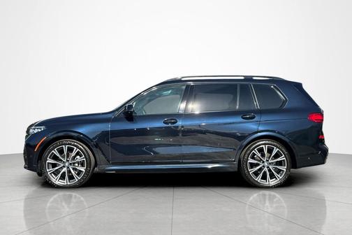 2022 BMW X7 xDrive40i Sports Activity Vehicle