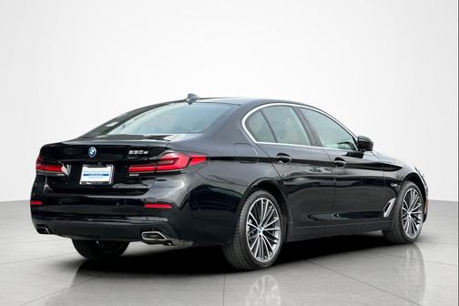 2023 BMW 530e 530e Plug-In Hybrid