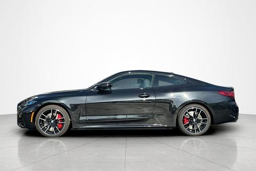Black Sapphire Metallic 2026 BMW M440 i xDrive