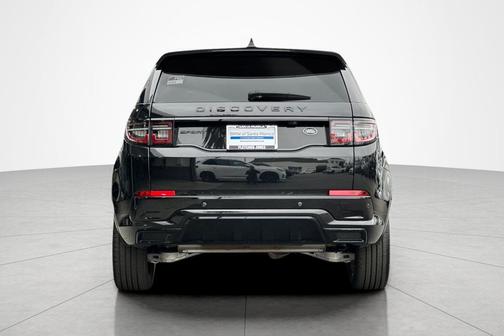 Santorini Black Metallic 2023 Land Rover Discovery Sport SE R-Dynamic