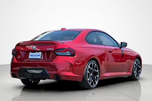 Vegas Red Metallic 2025 BMW 230 230i