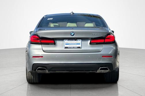 Skyscraper Gray Metallic 2023 BMW 530e Base