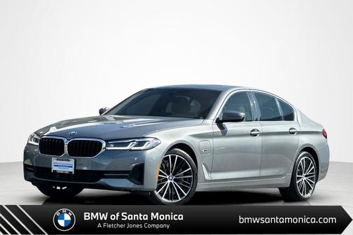 Skyscraper Gray Metallic 2023 BMW 530e Base