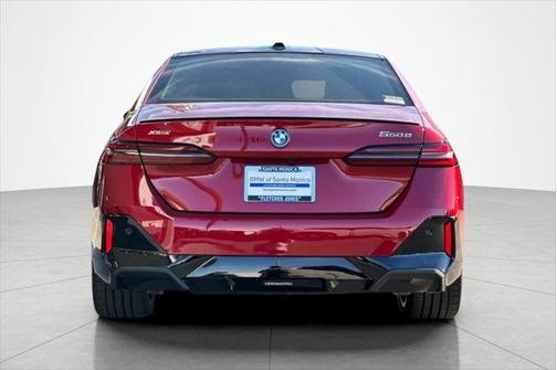 2026 BMW 550e 550e xDrive Sedan