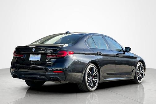 Black Sapphire Metallic 2023 BMW 540 i
