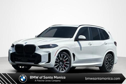 Alpine White 2026 BMW X5 PHEV xDrive50e