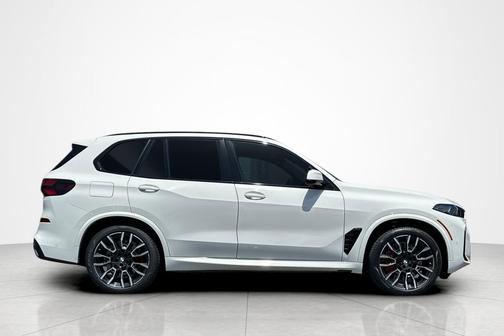 Alpine White 2026 BMW X5 PHEV xDrive50e