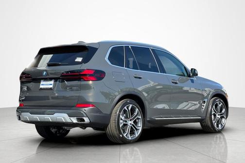 2026 BMW X5 PHEV xDrive50e