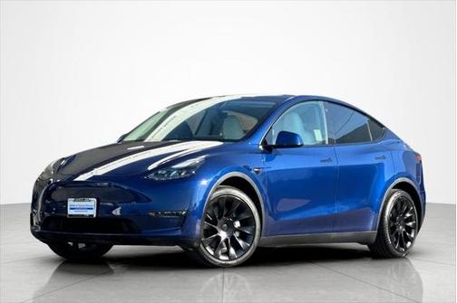 2023 Tesla Model Y Long Range AWD