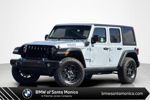 Silver Zynith Clearcoat 2024 Jeep Wrangler 4xe Willys