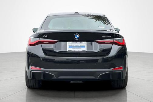 Black Sapphire Metallic 2026 BMW i4 Gran Coupe eDrive40