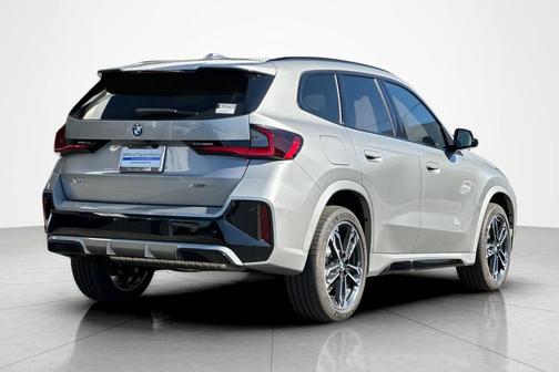 Space Silver Metallic 2026 BMW X1 xDrive28i