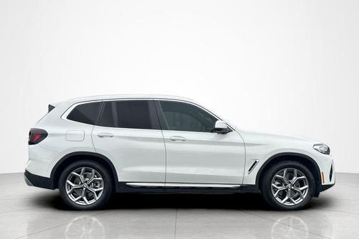 Alpine White 2024 BMW X3 xDrive30i