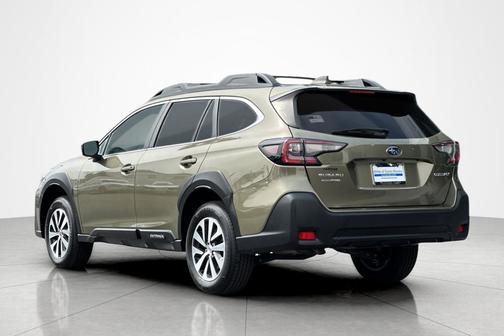 2023 Subaru Outback Premium CVT