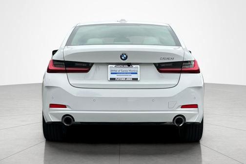 Alpine White 2023 BMW 330 330i