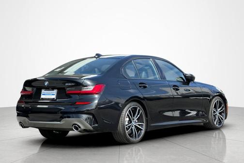 2019 BMW 330 330i Sedan