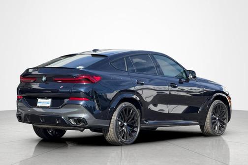 2026 BMW X6 M60i