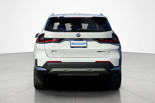 Alpine White 2023 BMW X1 xDrive28i