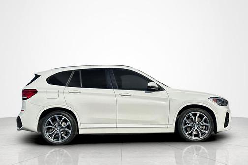 2021 BMW X1 sDrive28i