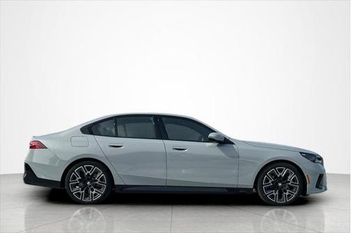 2026 BMW 530 530i Sedan