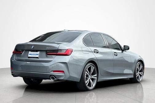 Skyscraper Grey Metallic 2023 BMW 330 330i