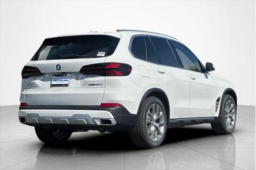 2026 BMW X5 xDrive50e Plug-In Hybrid