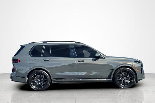 Dravit Grey Metallic 2023 BMW X7 xDrive40i
