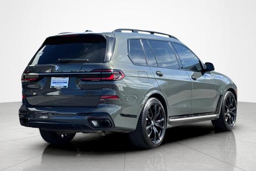 Dravit Grey Metallic 2023 BMW X7 xDrive40i Sports Activity Vehicle