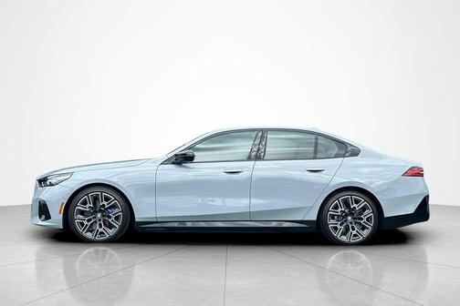 Brooklyn Grey Metallic 2025 BMW i5 M60