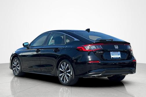 Crystal Black Pearl 2022 Honda Civic EX-L